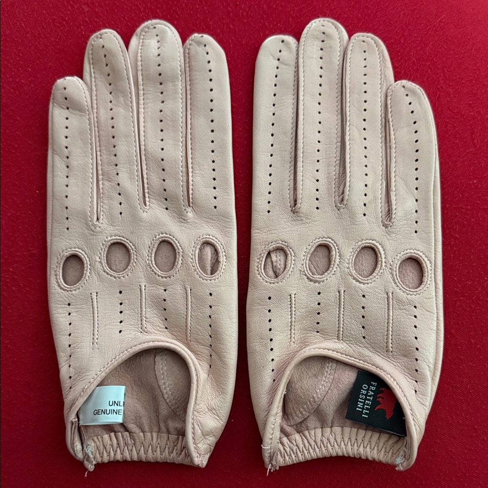 Men's Light Pink Leather Driving Gloves